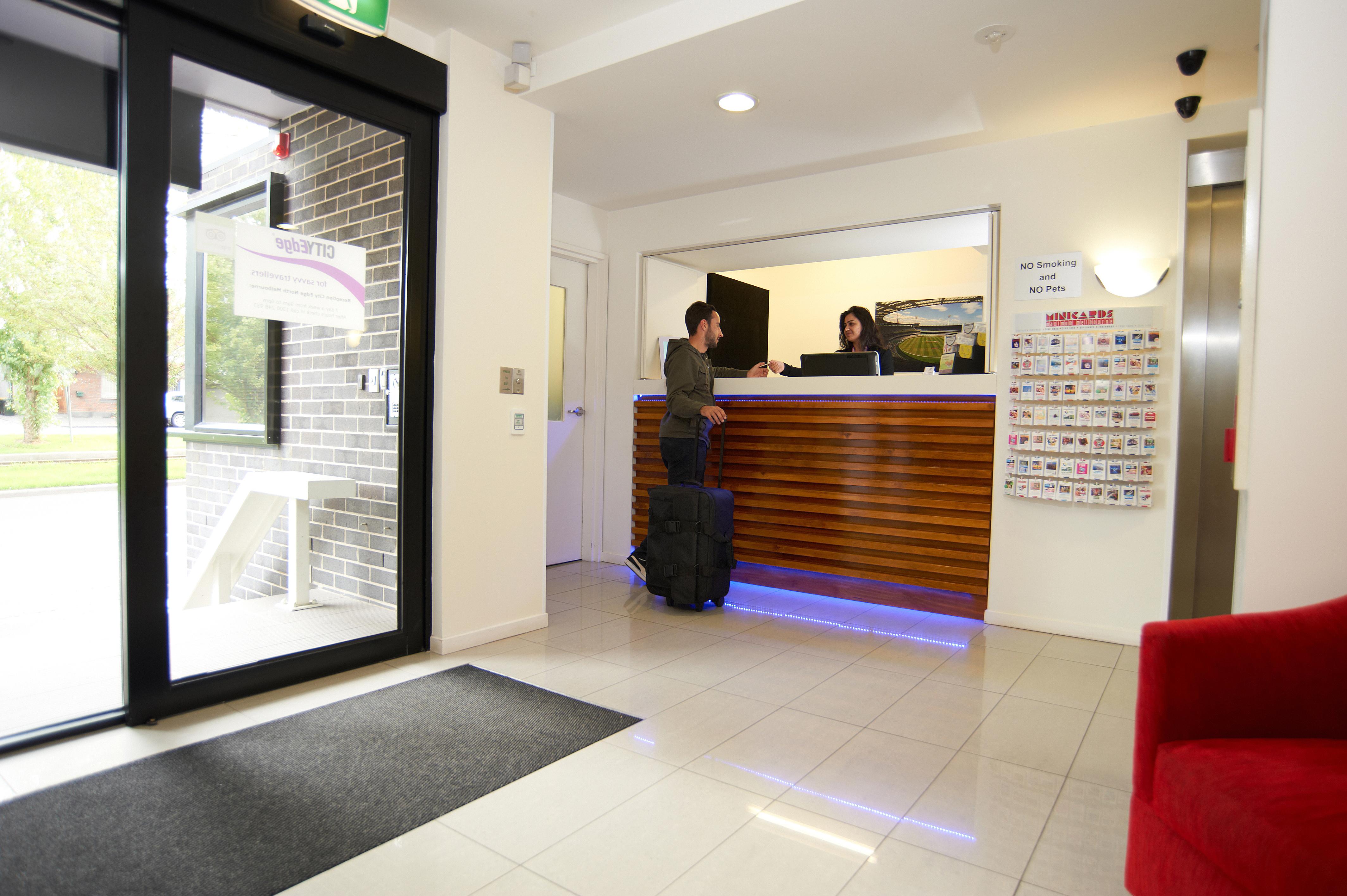 ซิตี้ เอดจ์ อพาร์ตเมนต์ โฮเต็ล นอร์ท เมลเบิร์น Aparthotel ภายนอก รูปภาพ