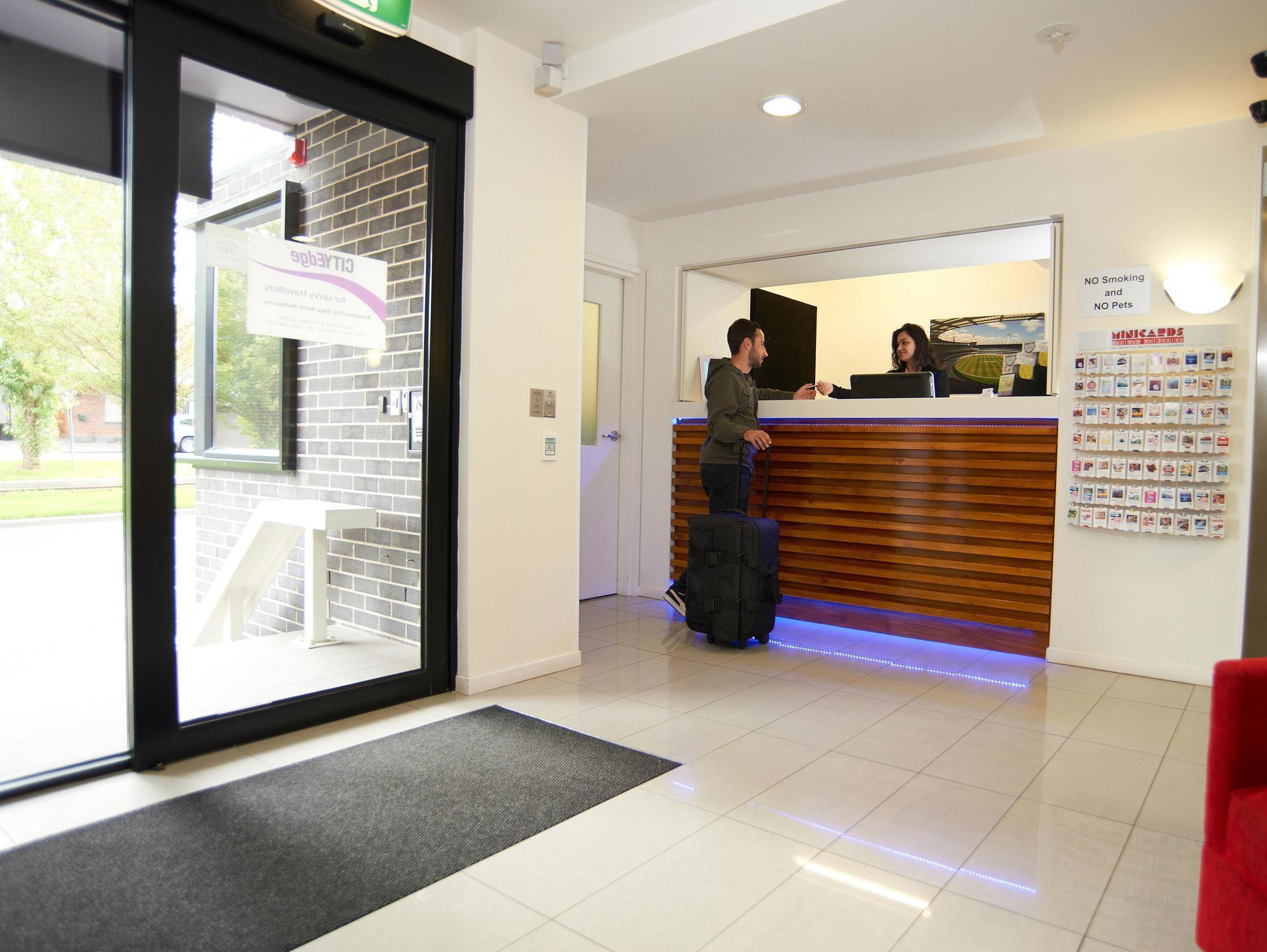 ซิตี้ เอดจ์ อพาร์ตเมนต์ โฮเต็ล นอร์ท เมลเบิร์น Aparthotel ภายนอก รูปภาพ