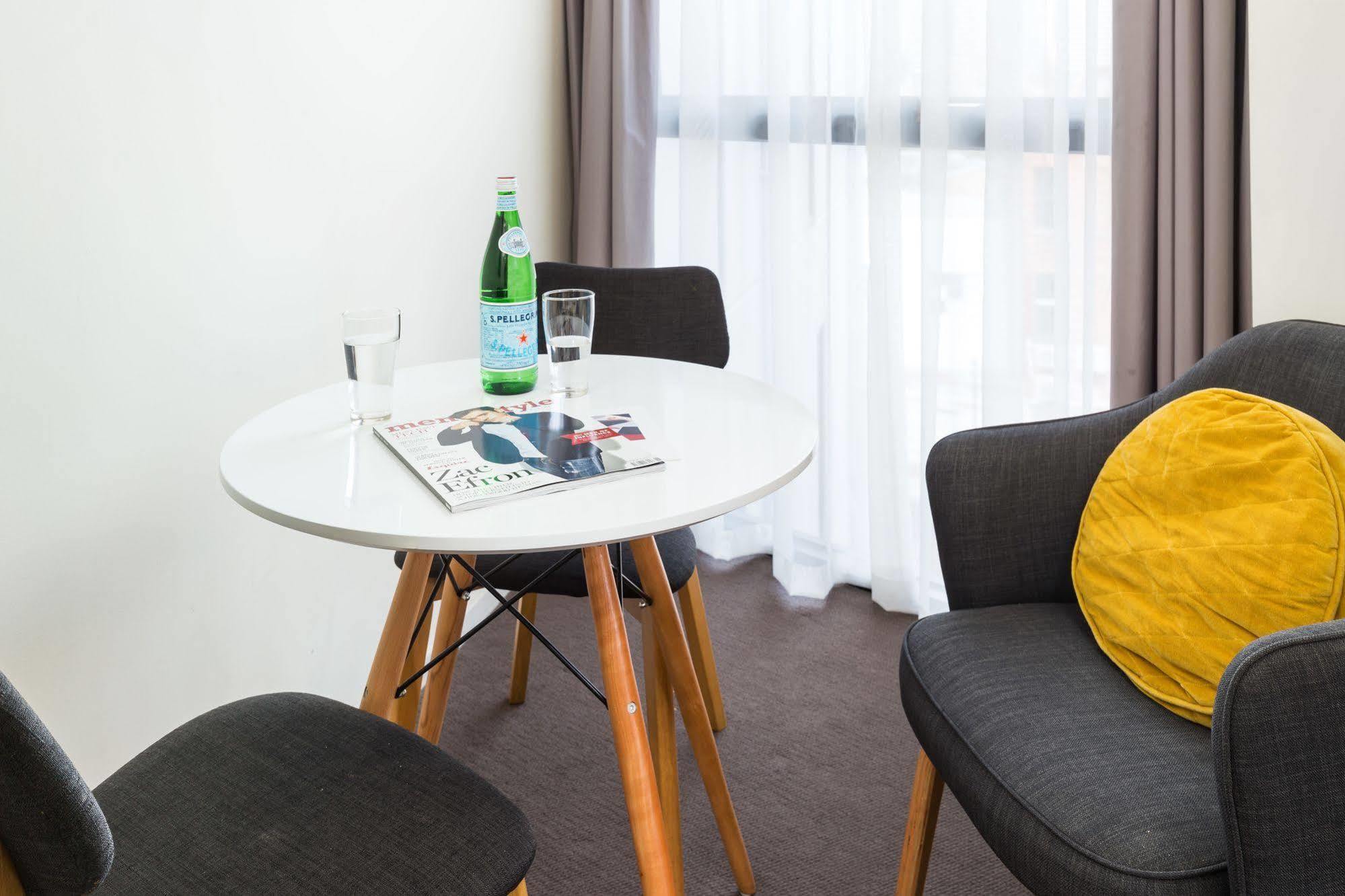 ซิตี้ เอดจ์ อพาร์ตเมนต์ โฮเต็ล นอร์ท เมลเบิร์น Aparthotel ภายนอก รูปภาพ